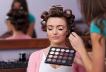 celebrity makeup artist delhi​