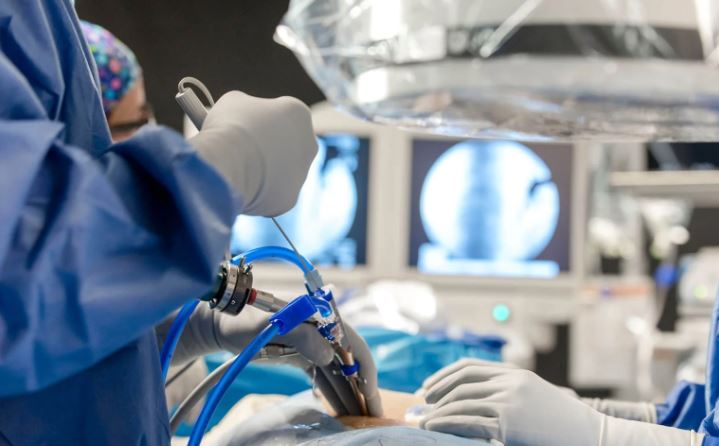 best spine surgeon south india